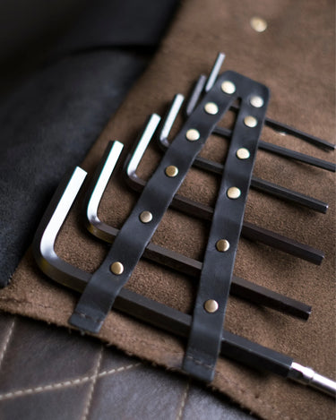 Trip Machine Tool Roll - Tobacco + Black