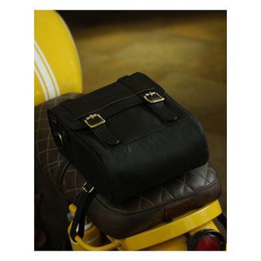 Trip Machine Tank and Tail Bag 4,4L - Black
